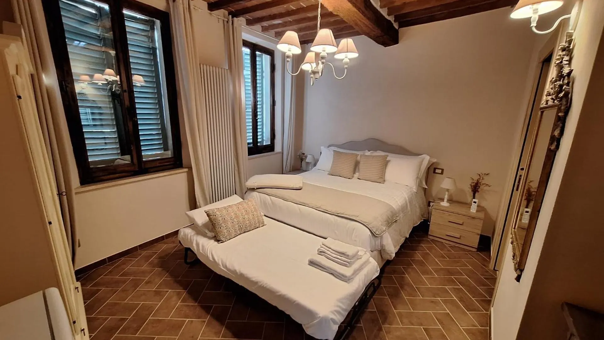 Πανσιόν Lastamperia19 Camere-Rooms Montepulciano Stazione