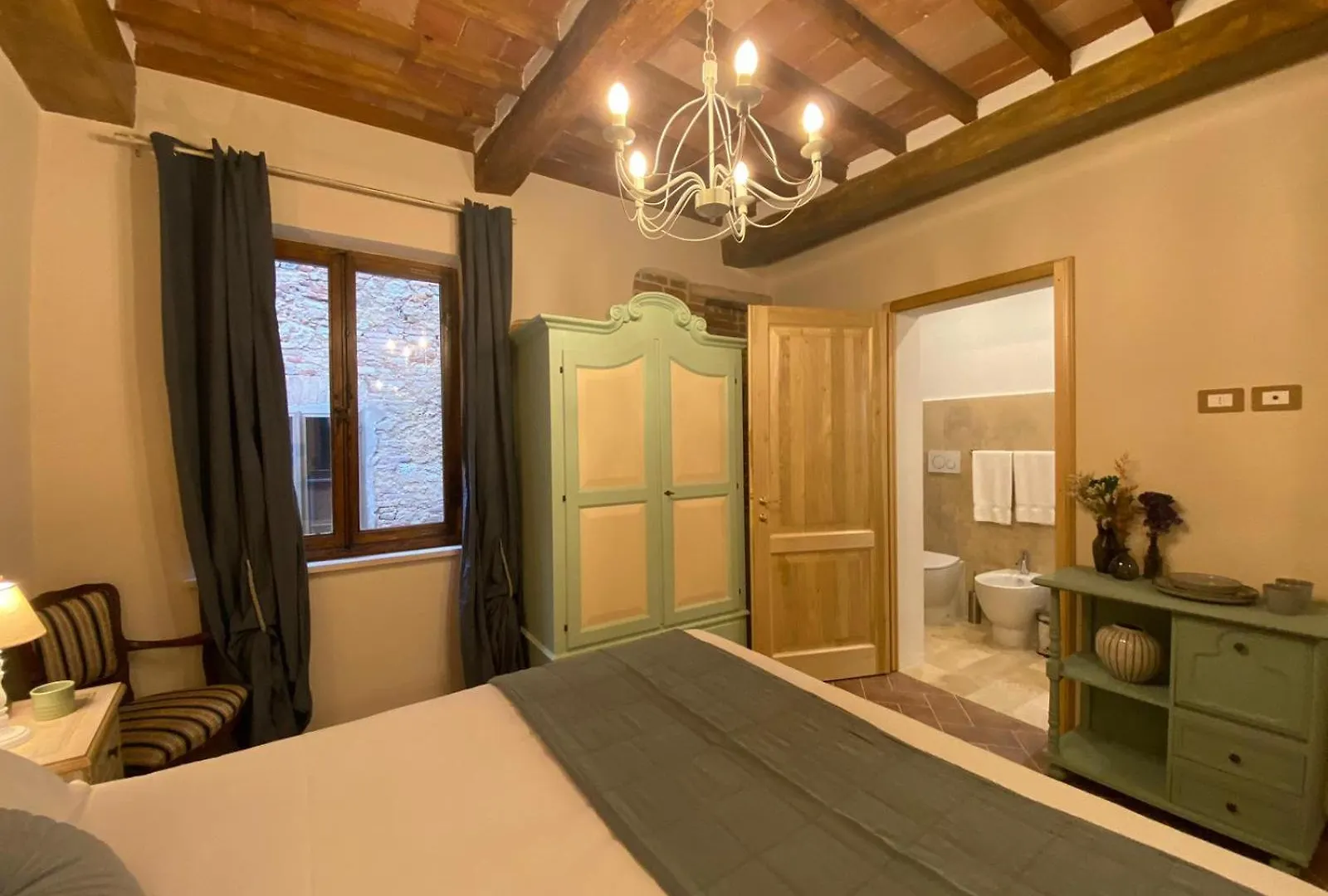 Lastamperia19 Camere-Rooms Montepulciano
