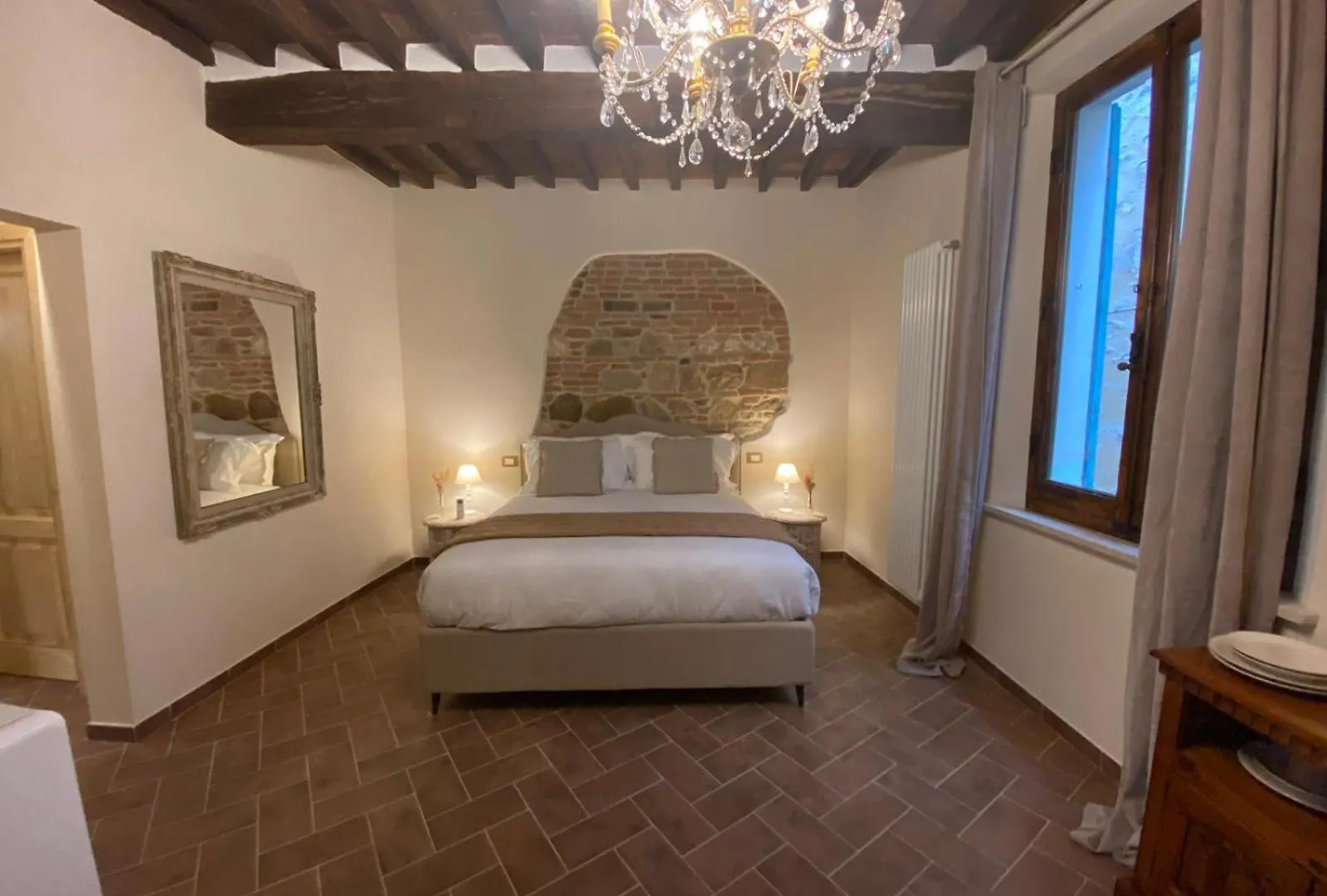 Lastamperia19 Camere-Rooms Montepulciano