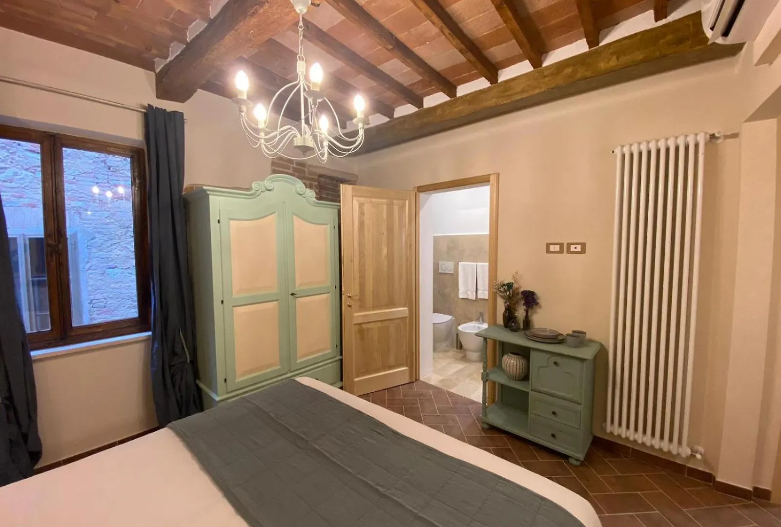 Lastamperia19 Camere-Rooms Montepulciano Italy